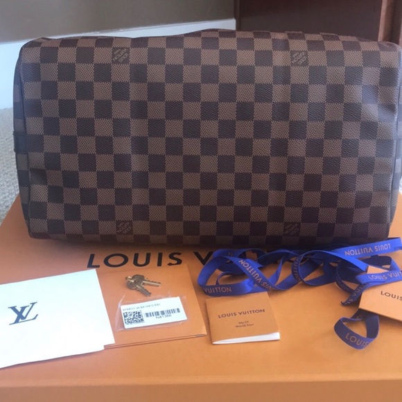 ‼️SOLD‼️💯Authentic LV Speedy Bandouliere 35 - Picture 4 of 8